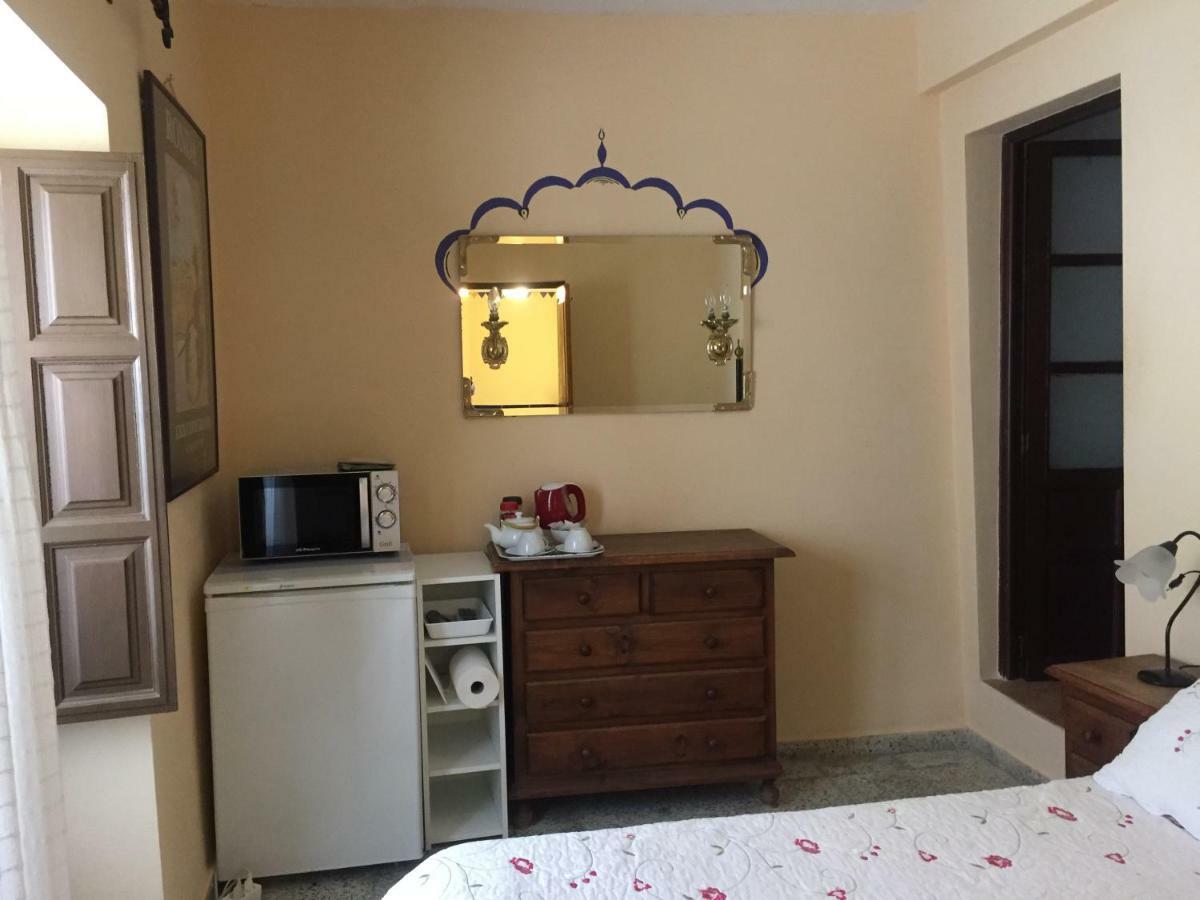 Baraka Pension Hotel *